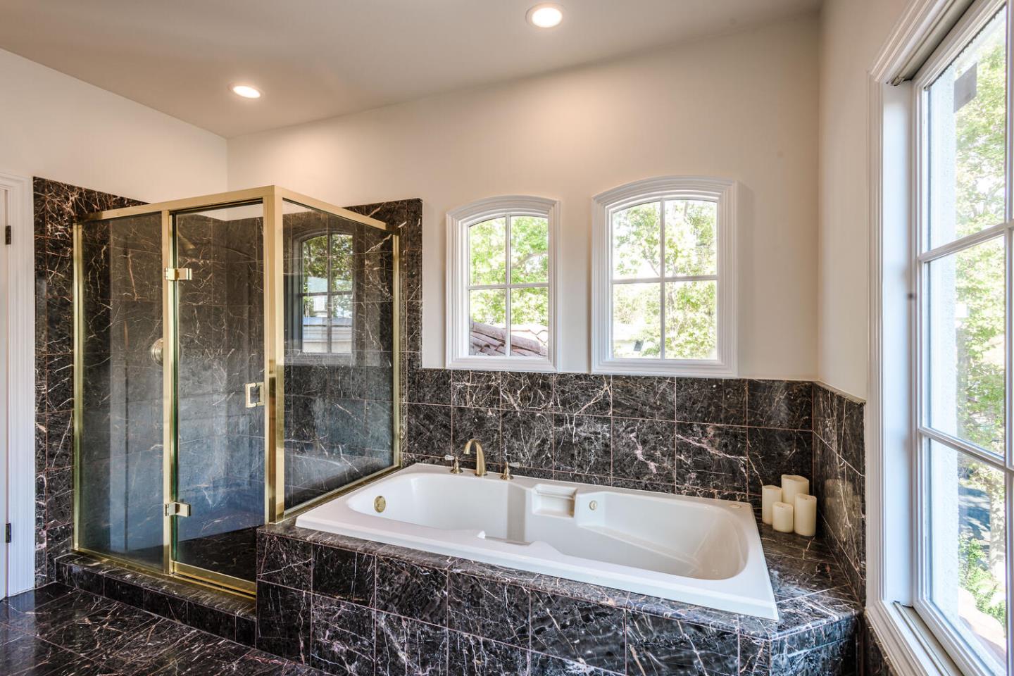 Detail Gallery Image 25 of 40 For 441 Hobart Ave, San Mateo,  CA 94402 - 3 Beds | 2/1 Baths