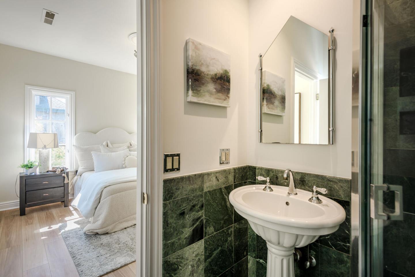 Detail Gallery Image 29 of 40 For 441 Hobart Ave, San Mateo,  CA 94402 - 3 Beds | 2/1 Baths