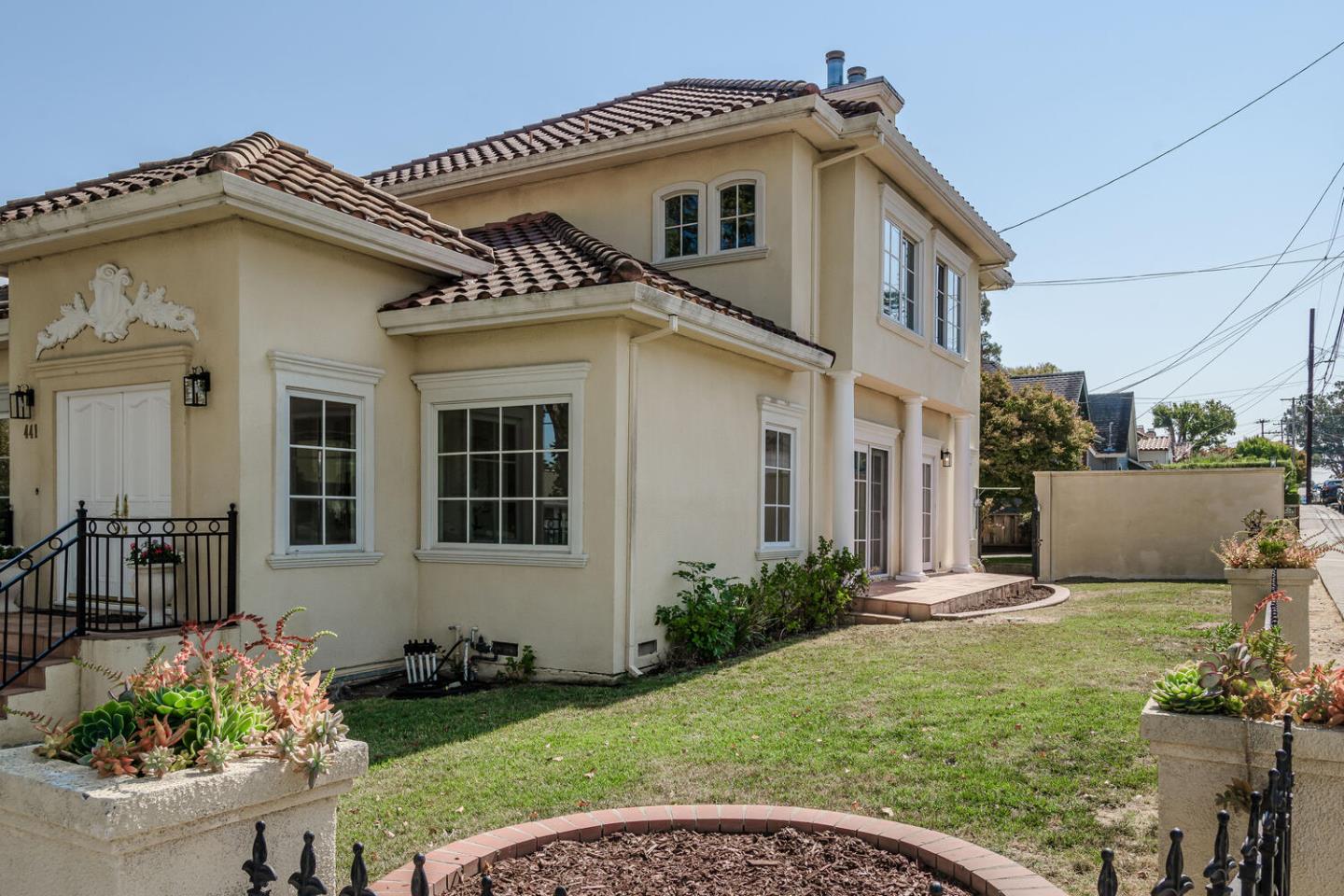 Detail Gallery Image 37 of 40 For 441 Hobart Ave, San Mateo,  CA 94402 - 3 Beds | 2/1 Baths