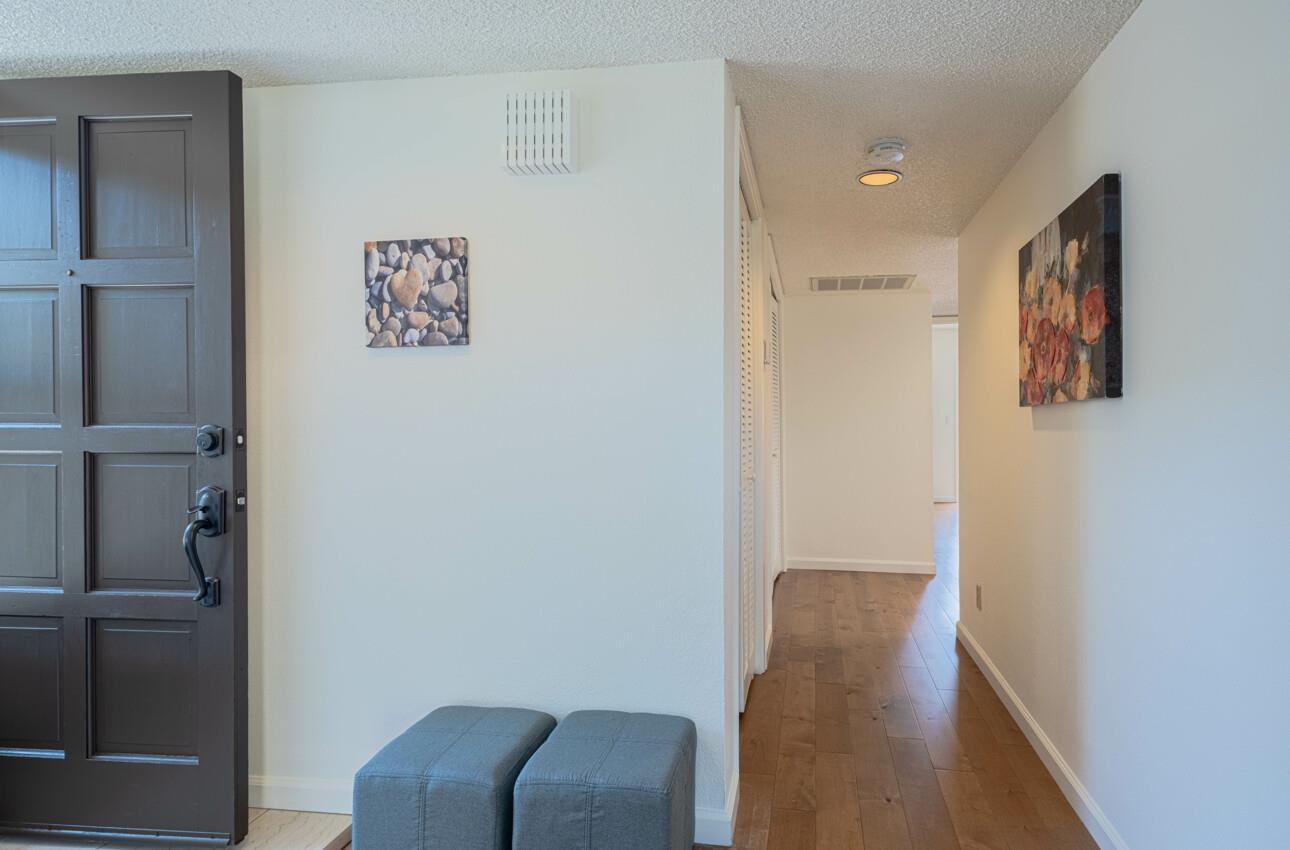 Detail Gallery Image 17 of 33 For 53 Montsalas Dr, Monterey,  CA 93940 - 2 Beds | 2 Baths