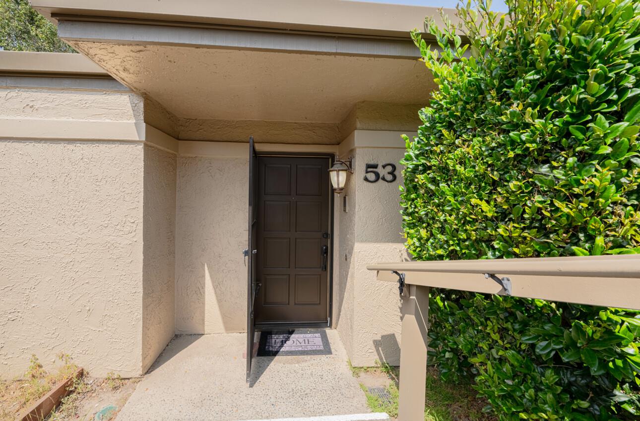 Detail Gallery Image 2 of 33 For 53 Montsalas Dr, Monterey,  CA 93940 - 2 Beds | 2 Baths