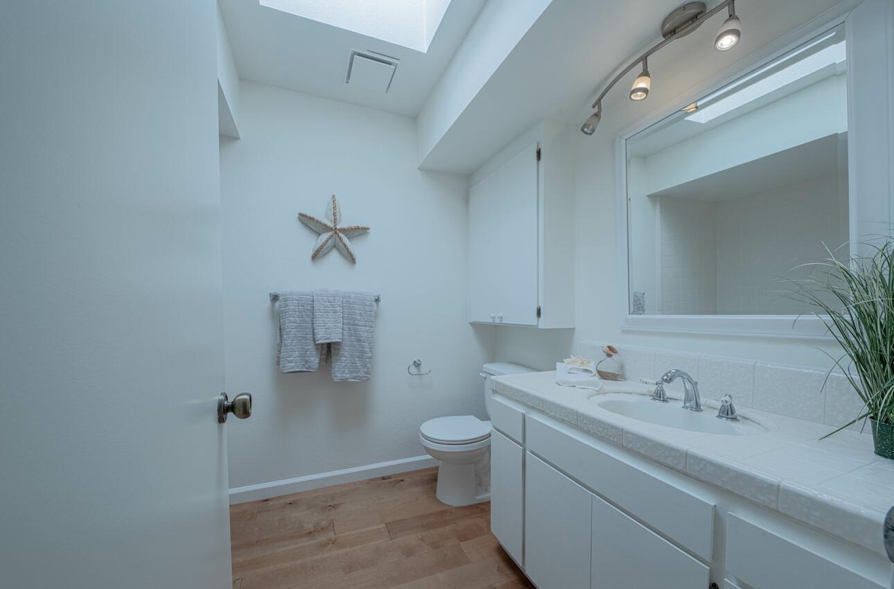 Detail Gallery Image 29 of 33 For 53 Montsalas Dr, Monterey,  CA 93940 - 2 Beds | 2 Baths