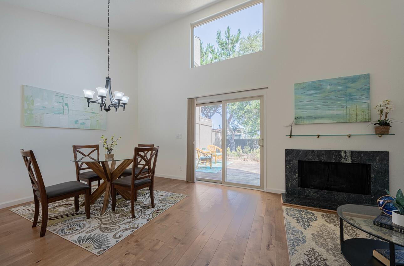 Detail Gallery Image 7 of 33 For 53 Montsalas Dr, Monterey,  CA 93940 - 2 Beds | 2 Baths