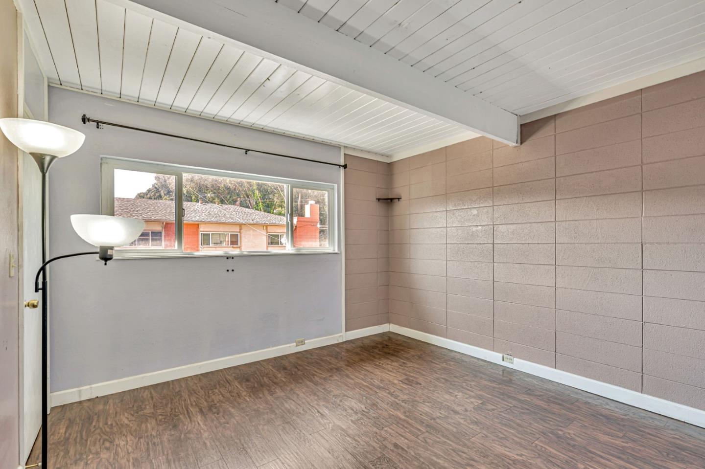 Detail Gallery Image 12 of 28 For 27505 Tampa Ave #15,  Hayward,  CA 94544 - 2 Beds | 1/1 Baths