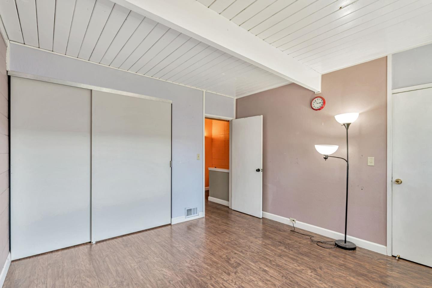 Detail Gallery Image 14 of 28 For 27505 Tampa Ave #15,  Hayward,  CA 94544 - 2 Beds | 1/1 Baths