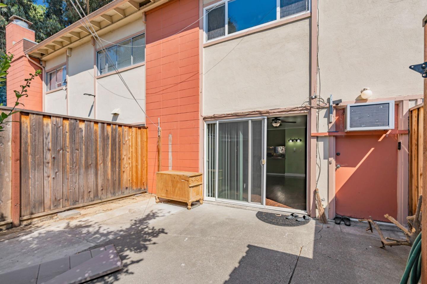Detail Gallery Image 23 of 28 For 27505 Tampa Ave #15,  Hayward,  CA 94544 - 2 Beds | 1/1 Baths