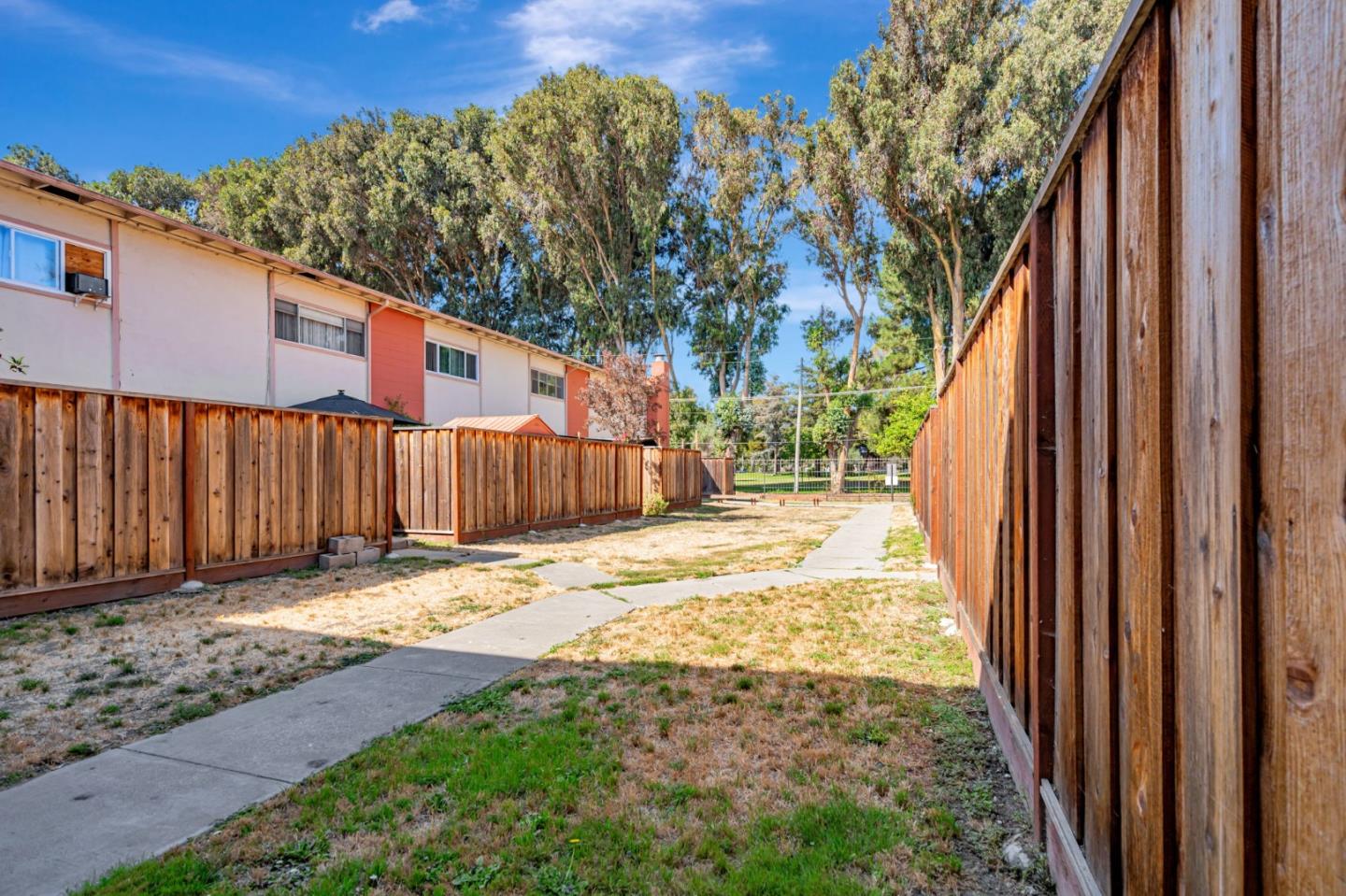 Detail Gallery Image 28 of 28 For 27505 Tampa Ave #15,  Hayward,  CA 94544 - 2 Beds | 1/1 Baths