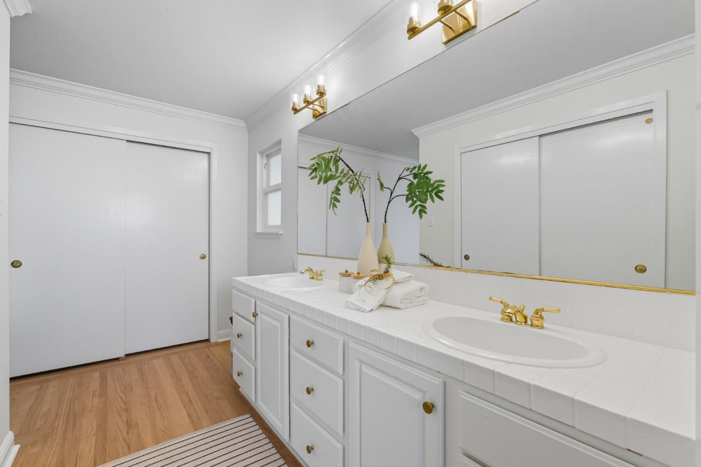 Detail Gallery Image 40 of 79 For 990 31st Ave, San Mateo,  CA 94403 - 4 Beds | 3 Baths