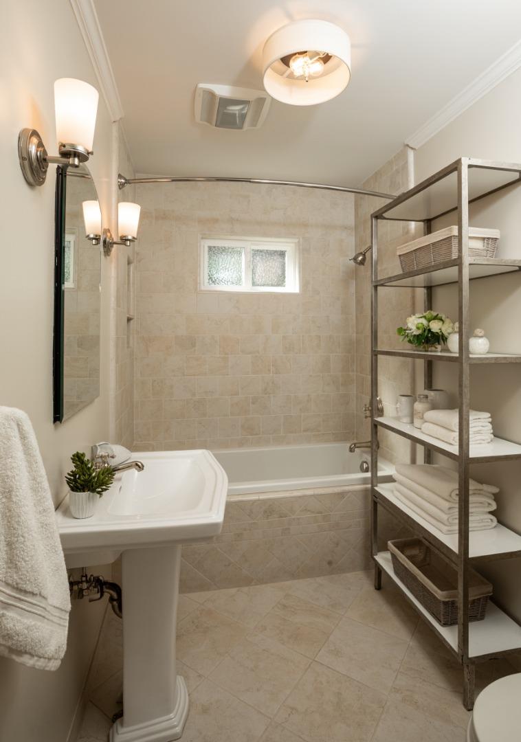 Detail Gallery Image 15 of 25 For 414 Laurel Ave, Menlo Park,  CA 94025 - 4 Beds | 2 Baths