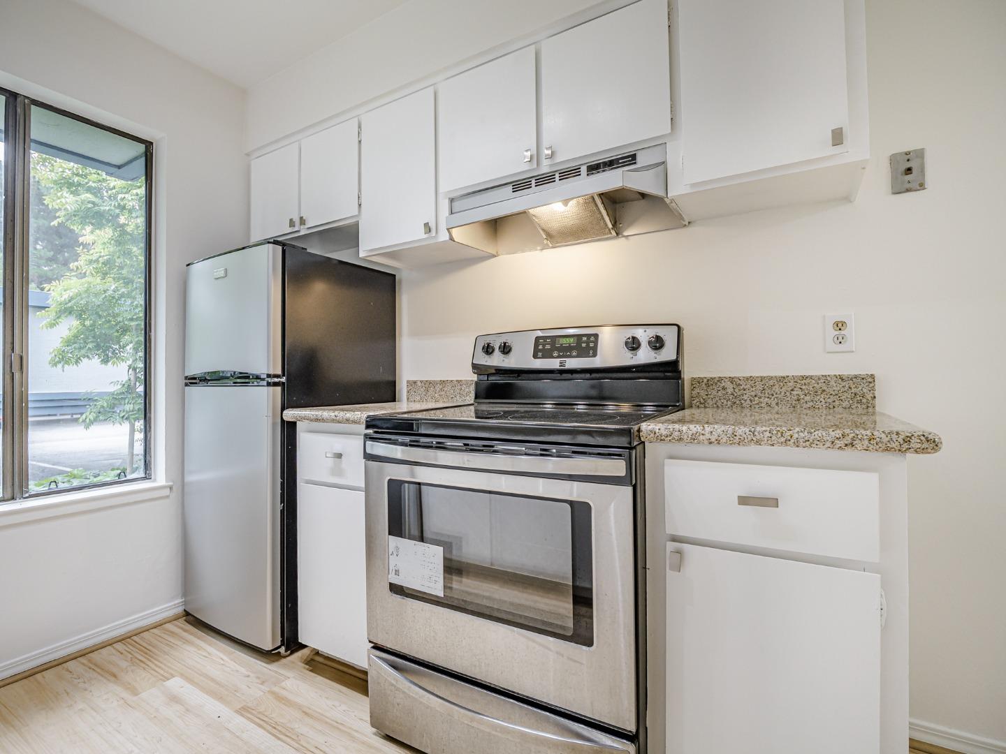 Detail Gallery Image 13 of 36 For 1925 46th Ave #71,  Capitola,  CA 95010 - 1 Beds | 1 Baths