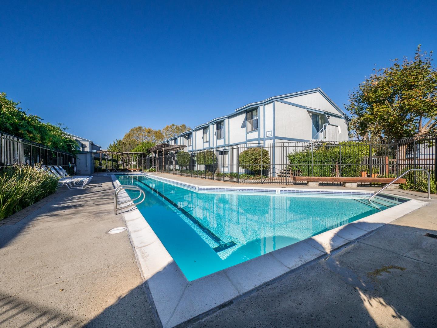 Detail Gallery Image 34 of 36 For 1925 46th Ave #71,  Capitola,  CA 95010 - 1 Beds | 1 Baths