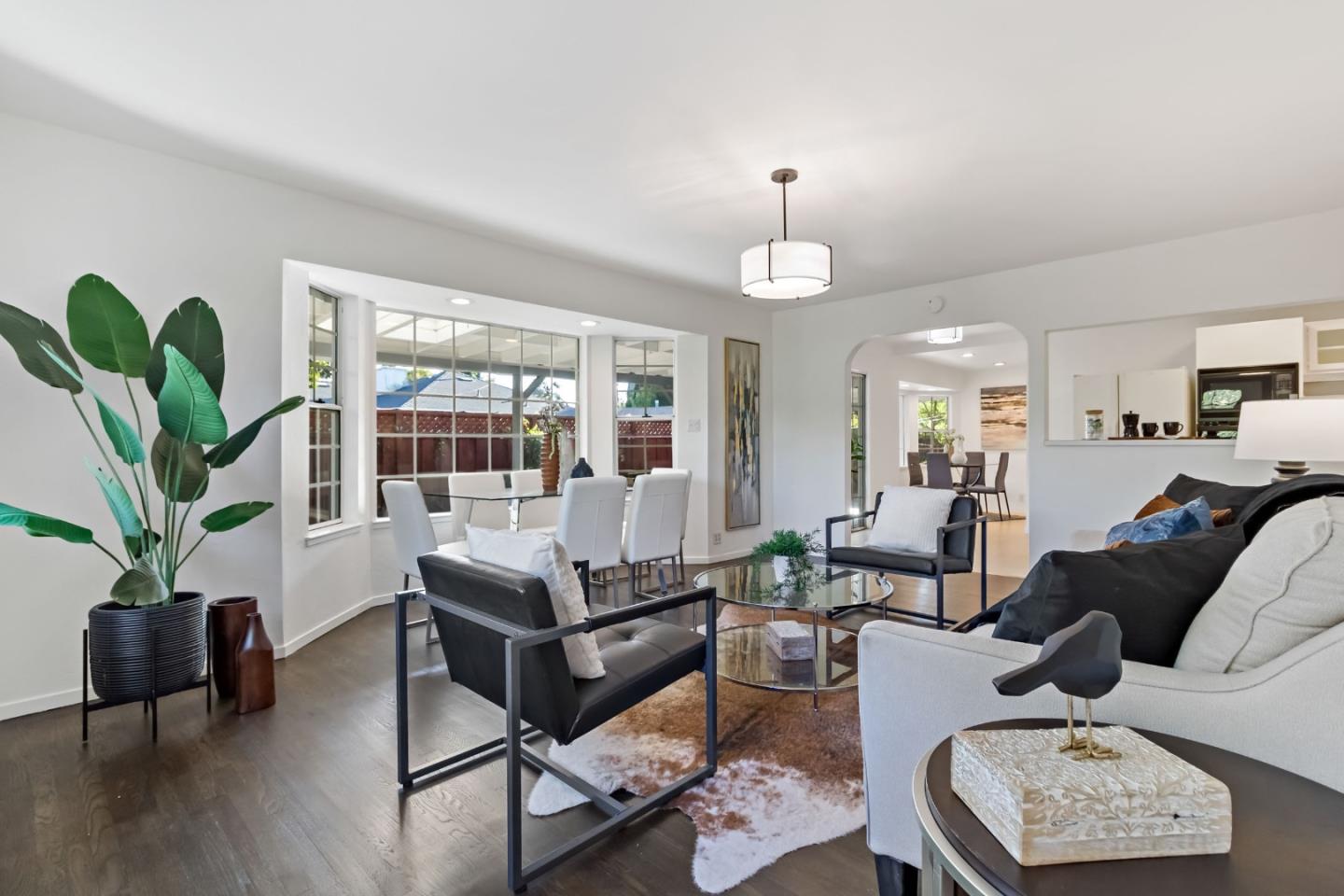 Detail Gallery Image 7 of 52 For 22 Wayne Ct, Redwood City,  CA 94063 - 4 Beds | 3 Baths