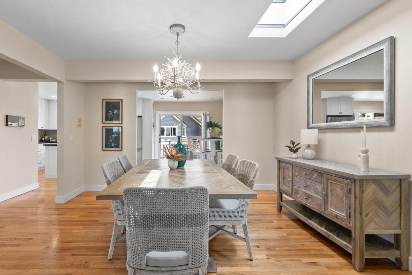 Detail Gallery Image 2 of 59 For 152 Frederick St, Santa Cruz,  CA 95062 - 2 Beds | 3 Baths
