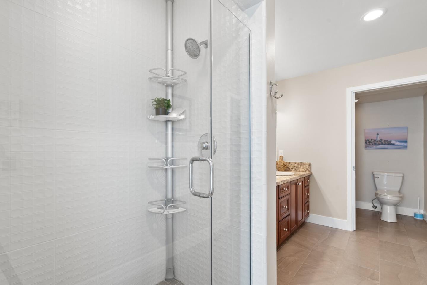 Detail Gallery Image 22 of 59 For 152 Frederick St, Santa Cruz,  CA 95062 - 2 Beds | 3 Baths