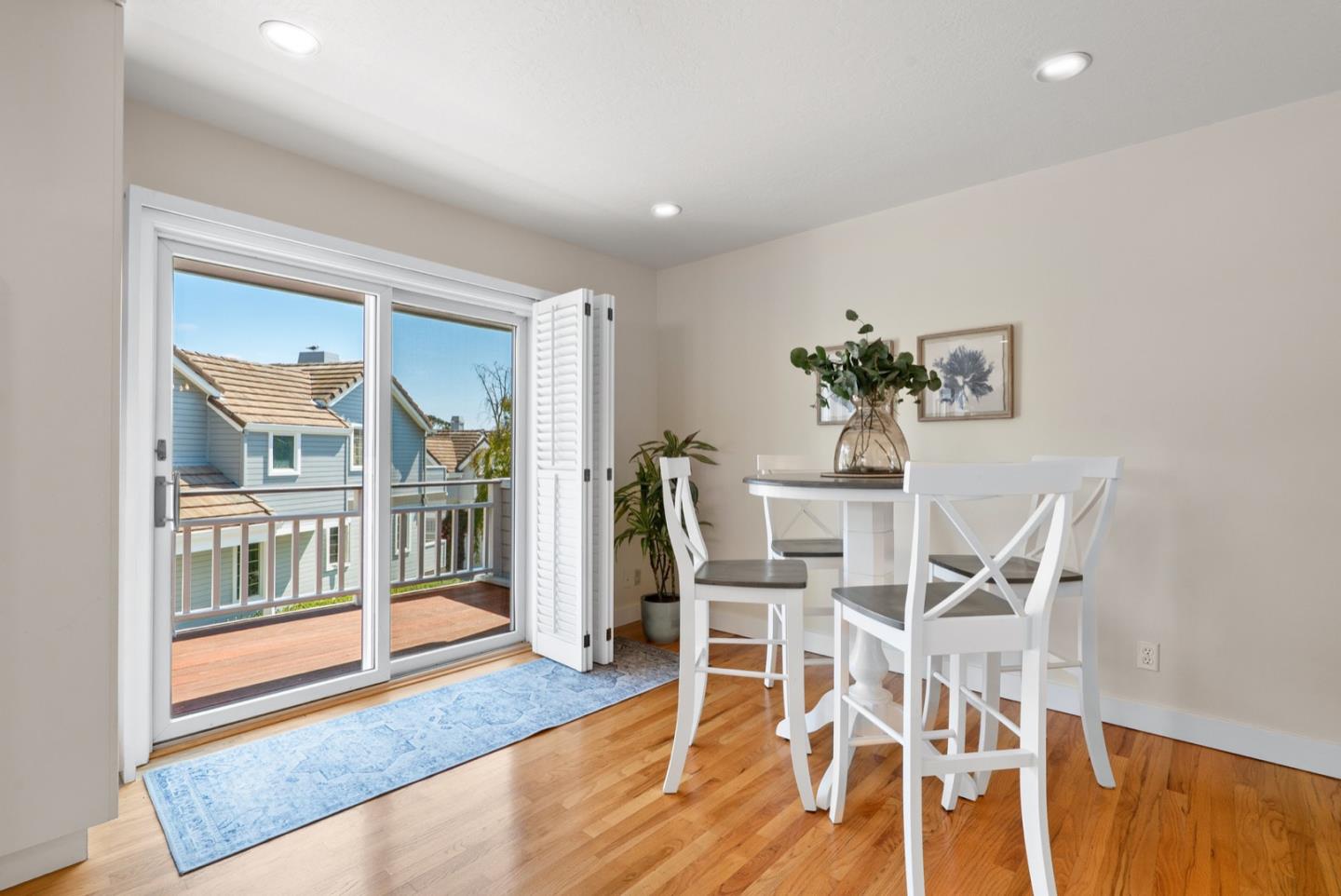 Detail Gallery Image 37 of 59 For 152 Frederick St, Santa Cruz,  CA 95062 - 2 Beds | 3 Baths