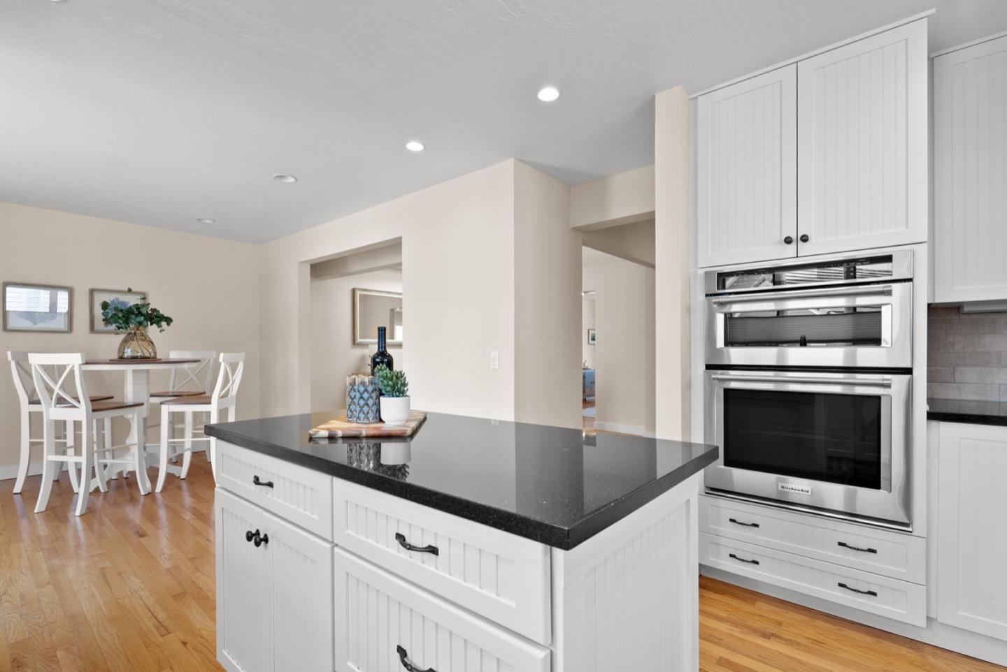 Detail Gallery Image 44 of 59 For 152 Frederick St, Santa Cruz,  CA 95062 - 2 Beds | 3 Baths