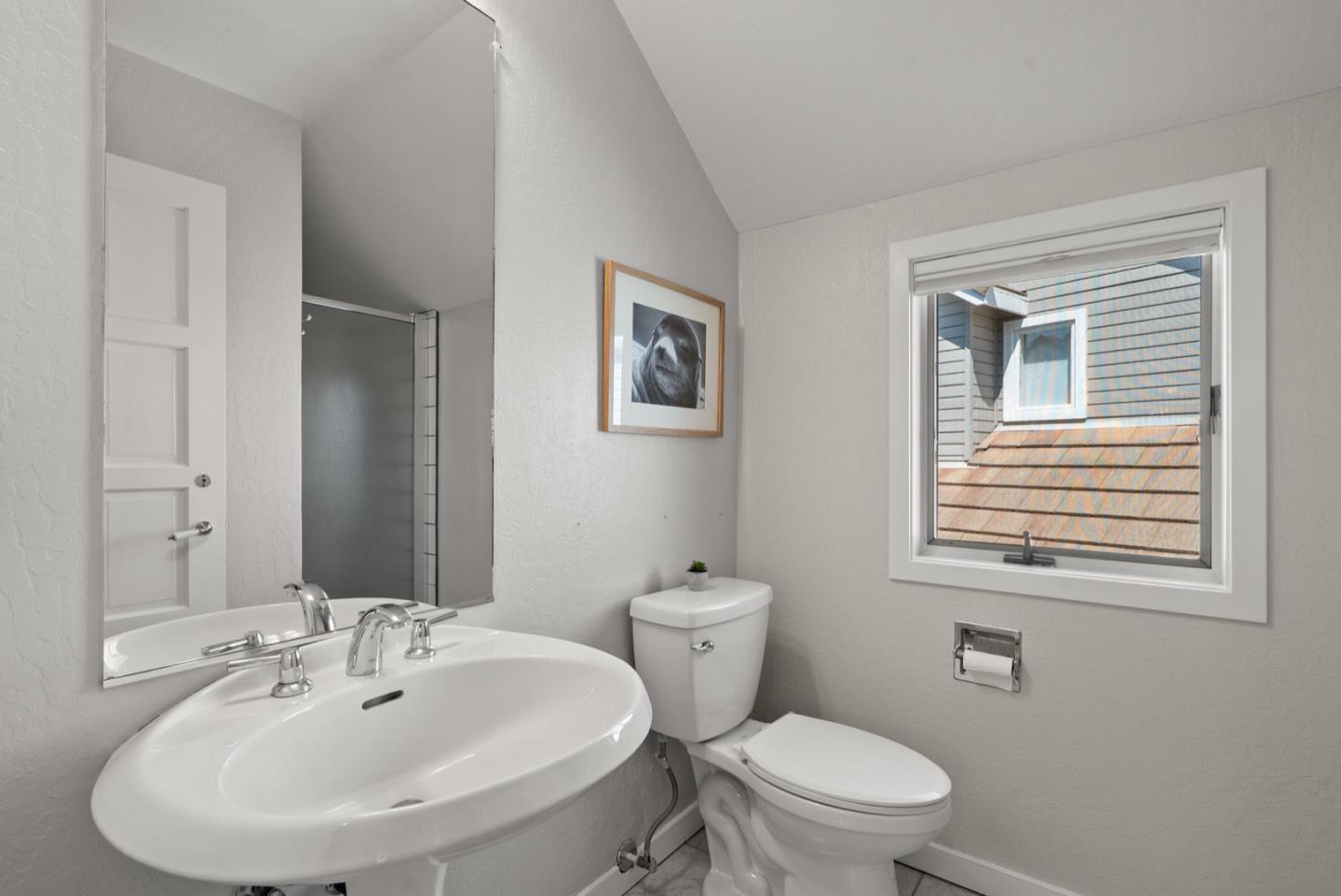 Detail Gallery Image 50 of 59 For 152 Frederick St, Santa Cruz,  CA 95062 - 2 Beds | 3 Baths