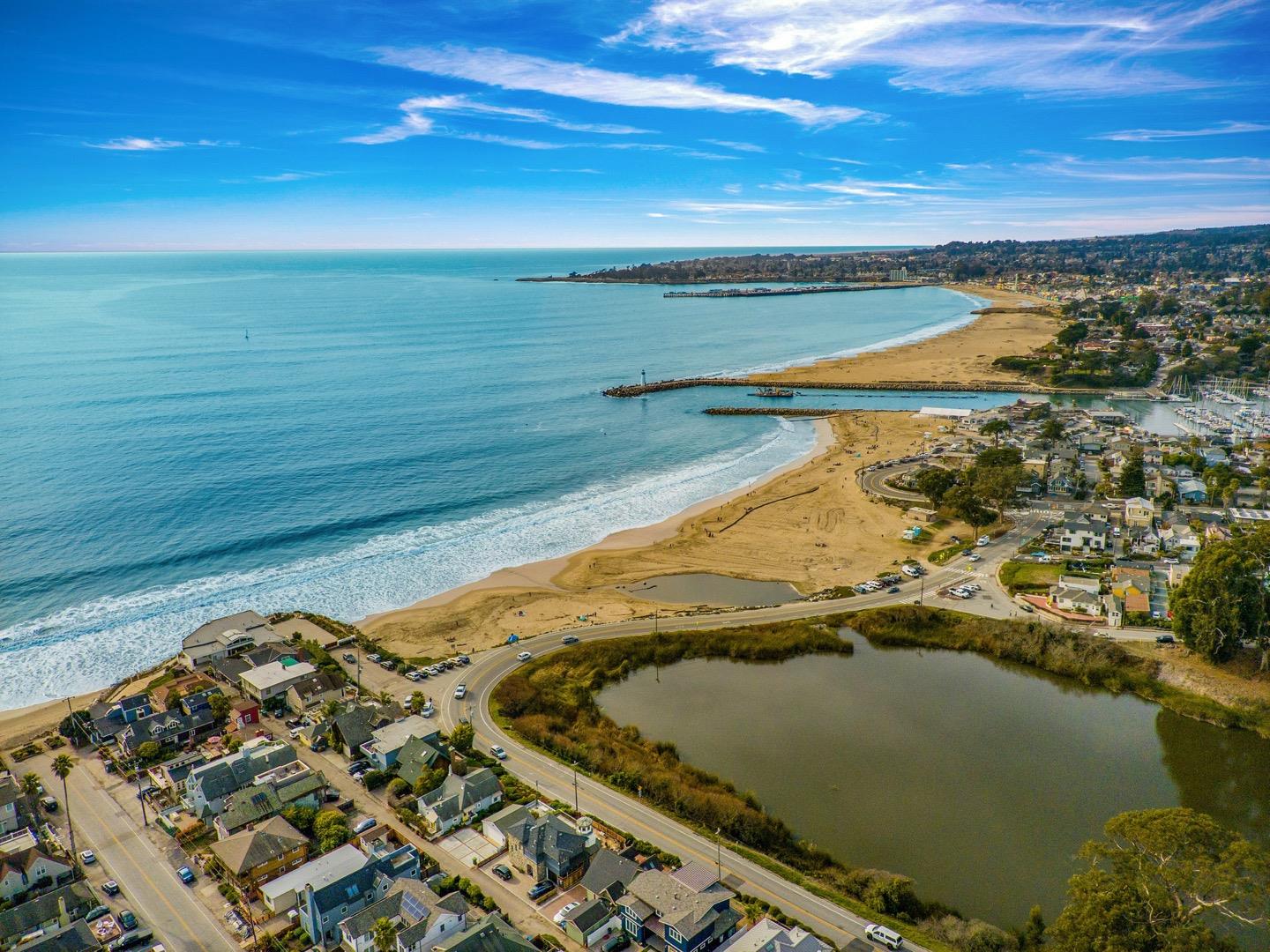 Detail Gallery Image 59 of 59 For 152 Frederick St, Santa Cruz,  CA 95062 - 2 Beds | 3 Baths