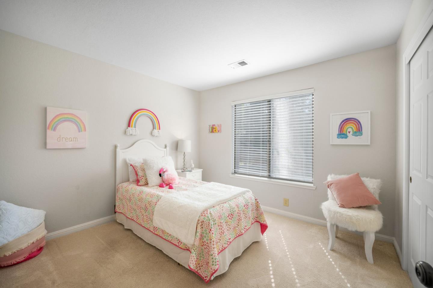 Detail Gallery Image 16 of 26 For 1555 Hecker Pass Rd #D201,  Gilroy,  CA 95020 - 2 Beds | 1/1 Baths