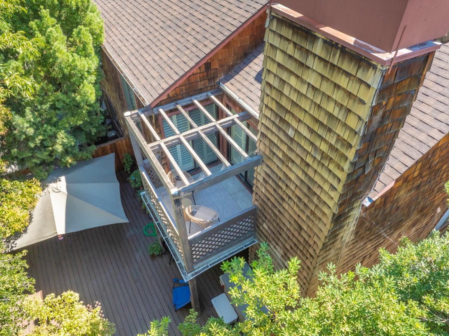 Detail Gallery Image 19 of 26 For 1555 Hecker Pass Rd #D201,  Gilroy,  CA 95020 - 2 Beds | 1/1 Baths