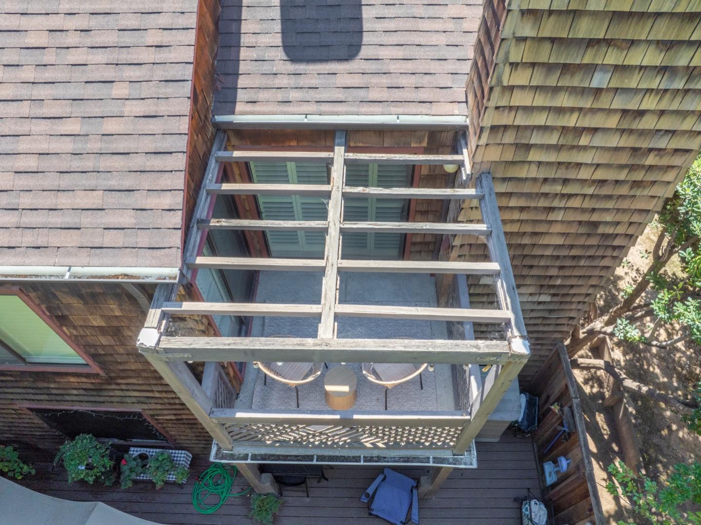 Detail Gallery Image 20 of 26 For 1555 Hecker Pass Rd #D201,  Gilroy,  CA 95020 - 2 Beds | 1/1 Baths