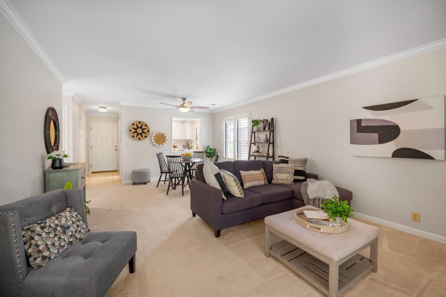 Detail Gallery Image 5 of 26 For 1555 Hecker Pass Rd #D201,  Gilroy,  CA 95020 - 2 Beds | 1/1 Baths