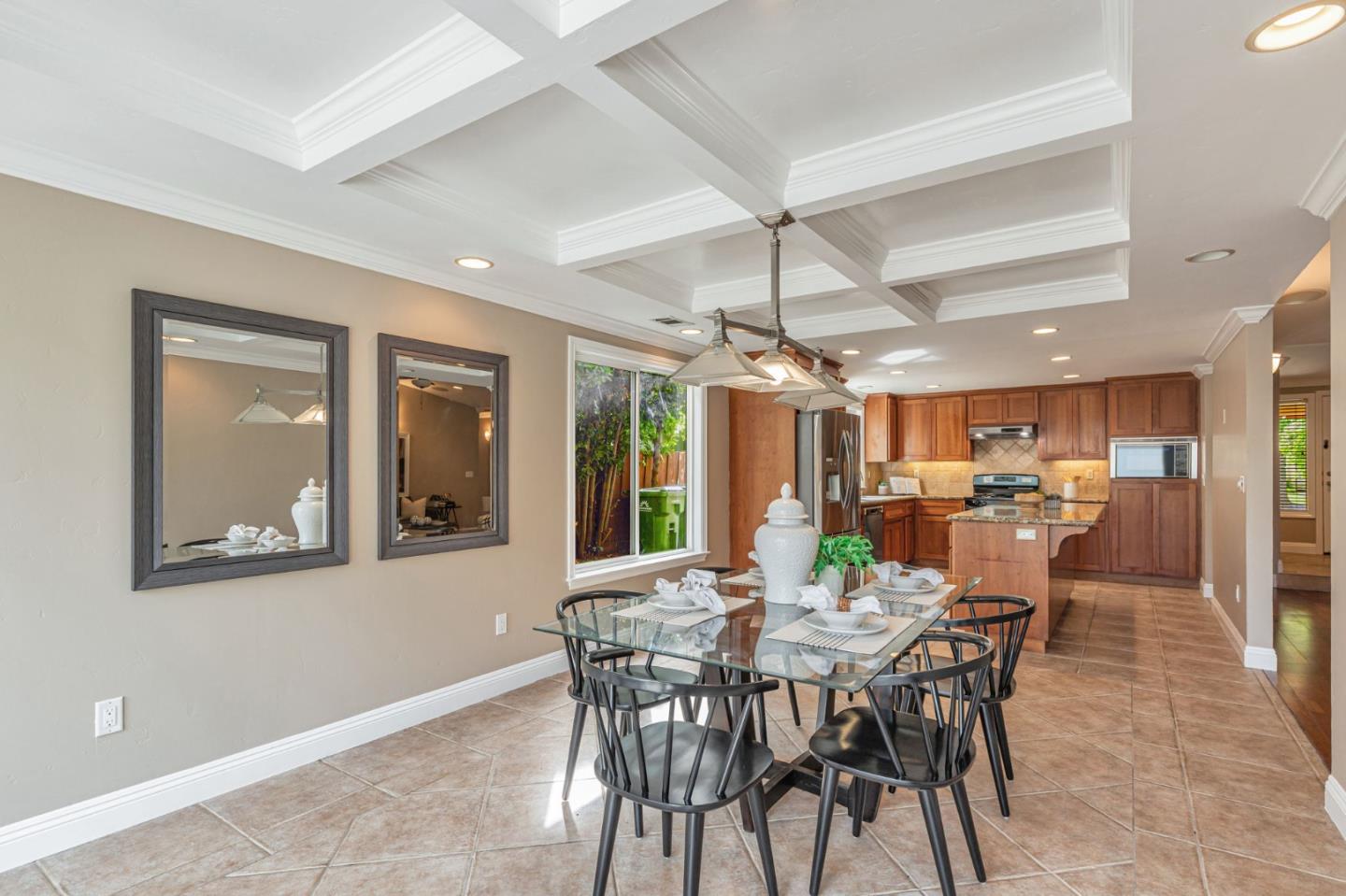 Detail Gallery Image 10 of 54 For 9214 Orinda Way, Gilroy,  CA 95020 - 4 Beds | 2 Baths