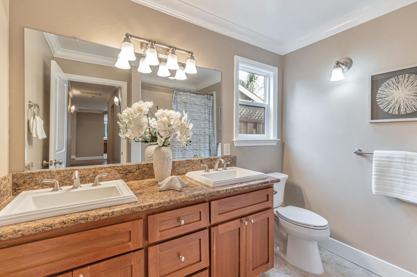 Detail Gallery Image 15 of 54 For 9214 Orinda Way, Gilroy,  CA 95020 - 4 Beds | 2 Baths