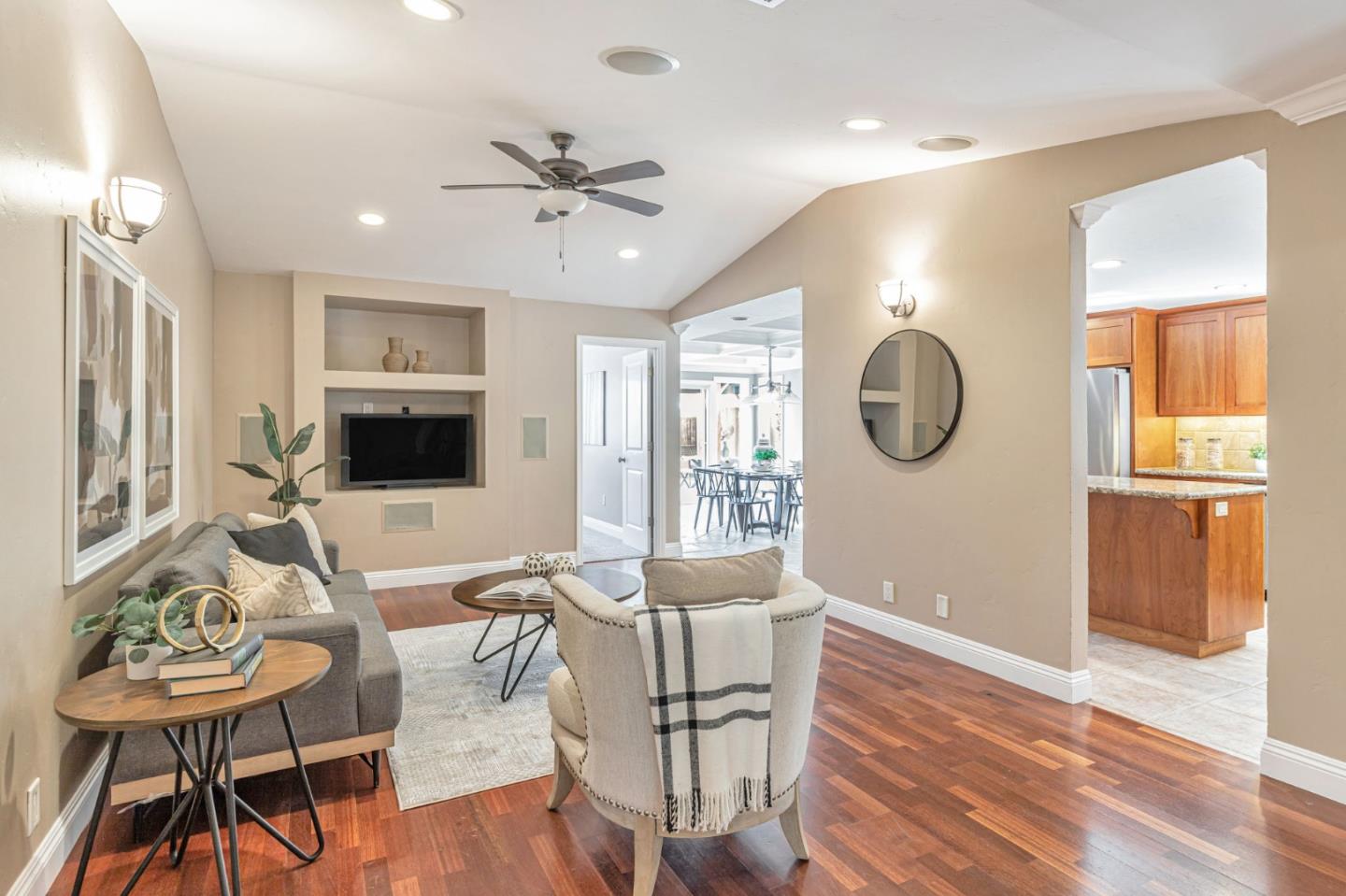 Detail Gallery Image 3 of 54 For 9214 Orinda Way, Gilroy,  CA 95020 - 4 Beds | 2 Baths