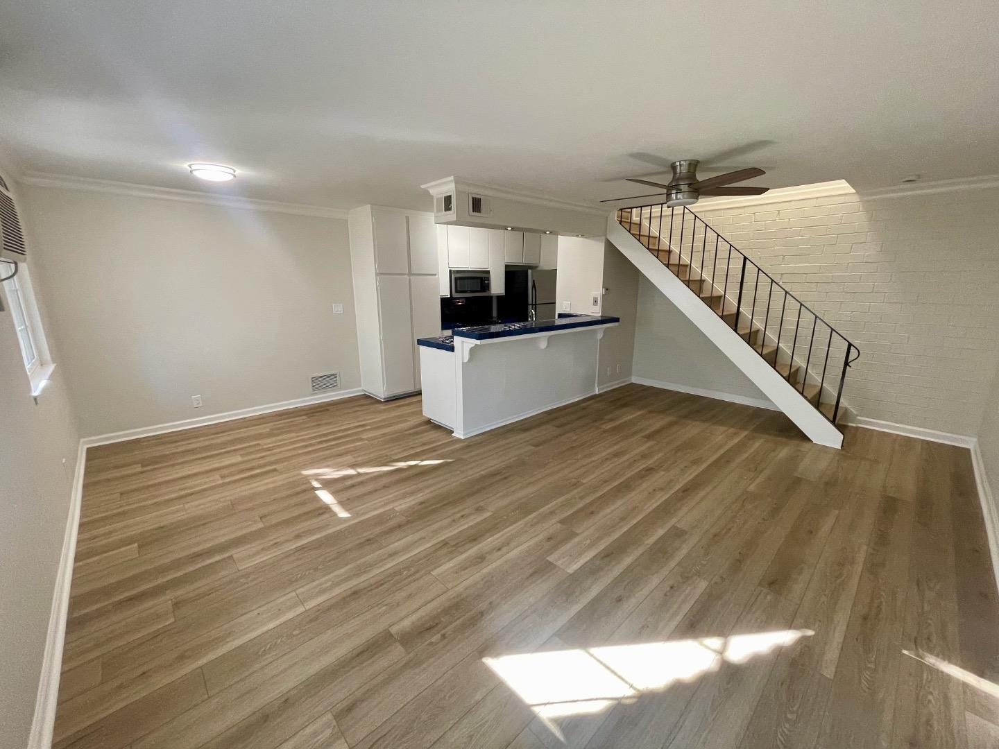 Detail Gallery Image 2 of 11 For 5629 Playa Del Rey #3,  San Jose,  CA 95123 - 2 Beds | 1 Baths