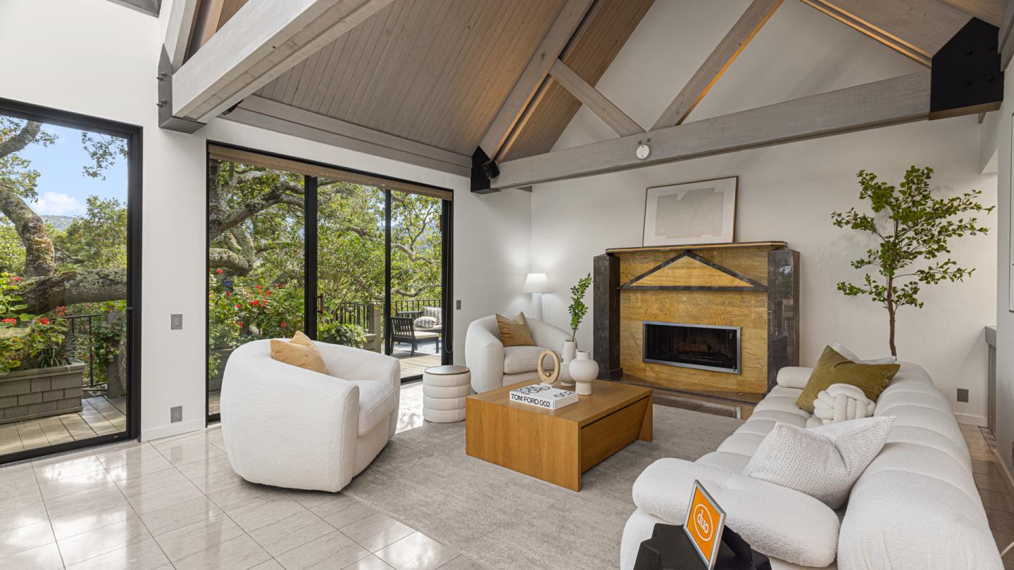 Detail Gallery Image 3 of 59 For 11 Hawk View, Portola Valley,  CA 94028 - 4 Beds | 4 Baths
