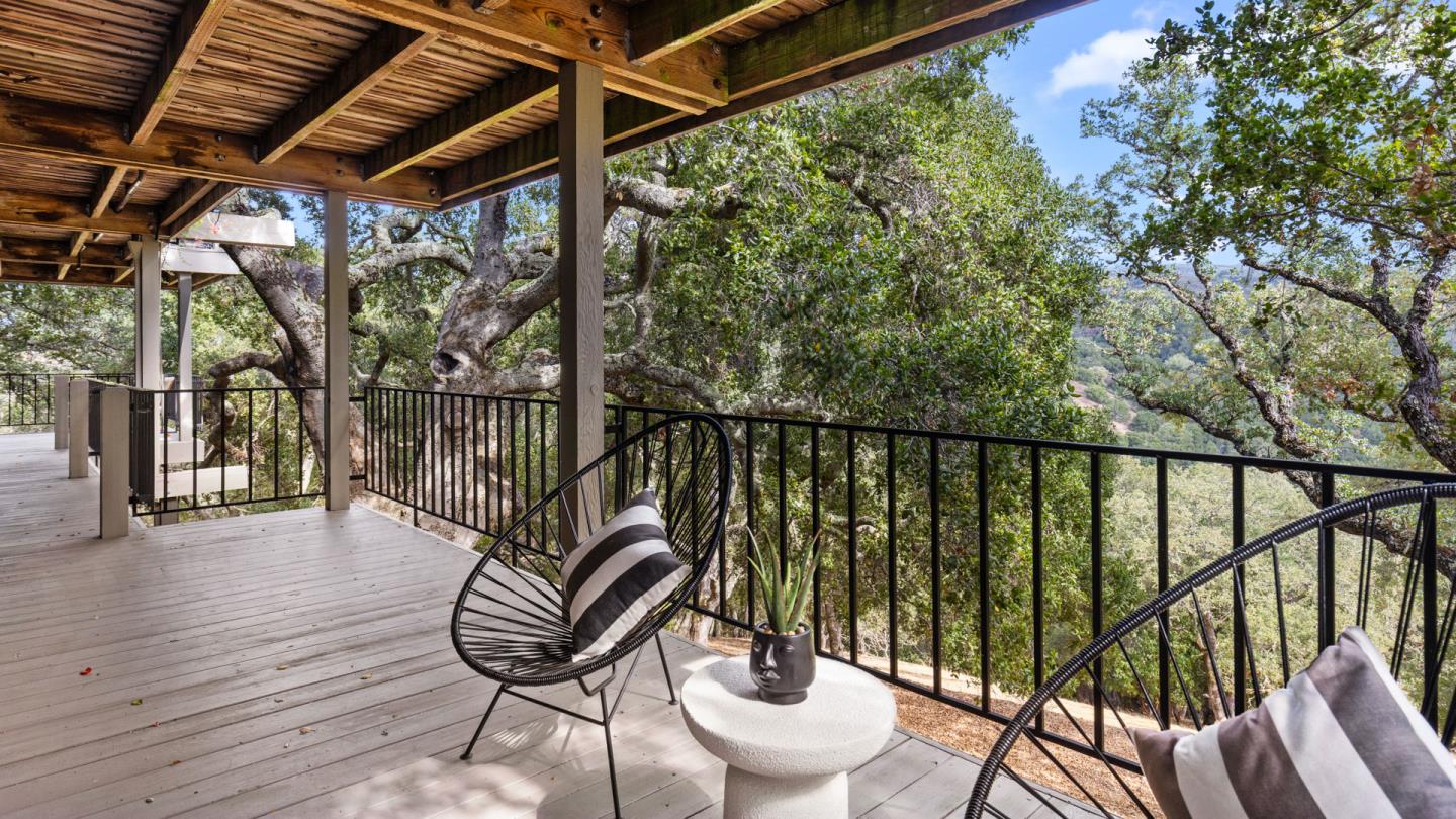 Detail Gallery Image 43 of 59 For 11 Hawk View, Portola Valley,  CA 94028 - 4 Beds | 4 Baths