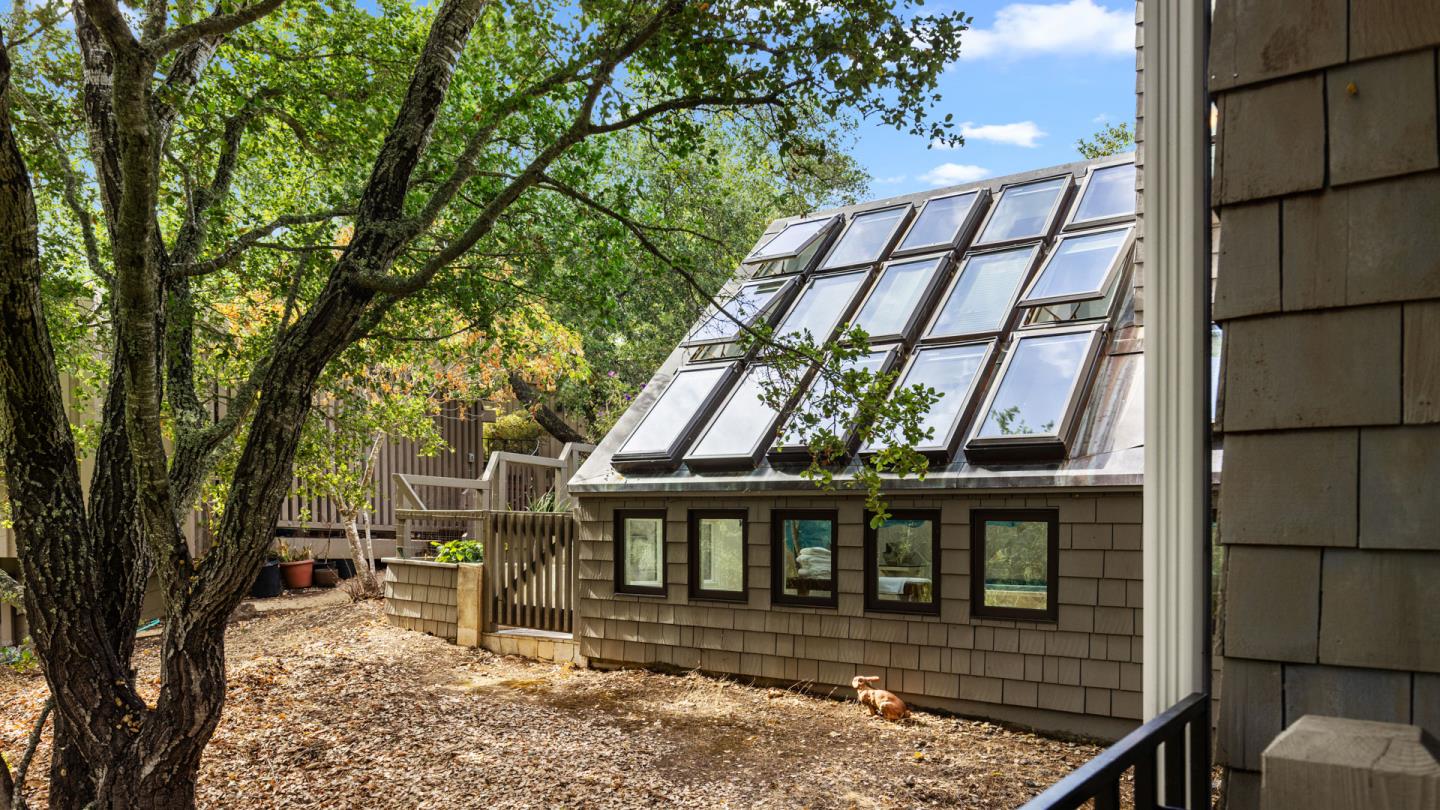 Detail Gallery Image 45 of 59 For 11 Hawk View, Portola Valley,  CA 94028 - 4 Beds | 4 Baths