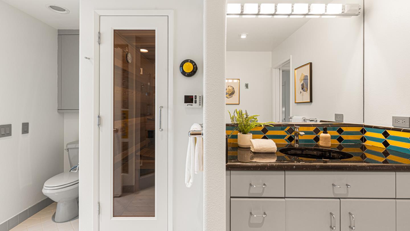 Detail Gallery Image 48 of 59 For 11 Hawk View, Portola Valley,  CA 94028 - 4 Beds | 4 Baths