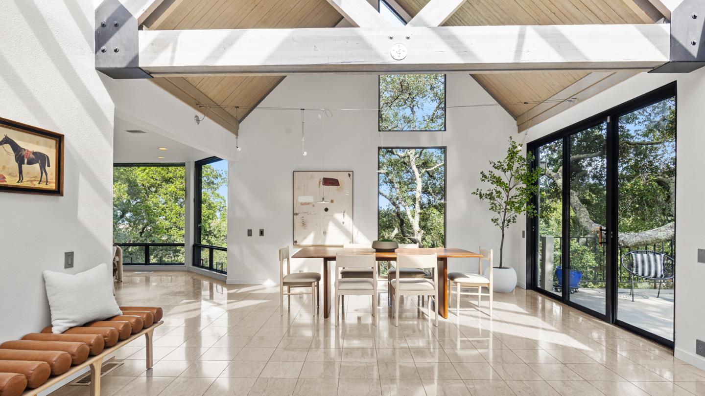 Detail Gallery Image 5 of 59 For 11 Hawk View, Portola Valley,  CA 94028 - 4 Beds | 4 Baths