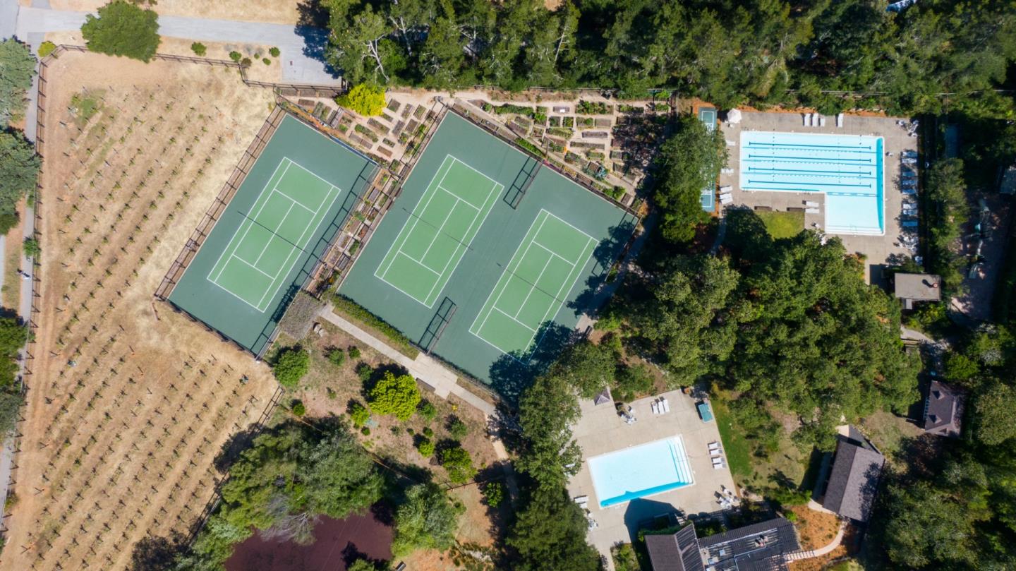 Detail Gallery Image 53 of 59 For 11 Hawk View, Portola Valley,  CA 94028 - 4 Beds | 4 Baths