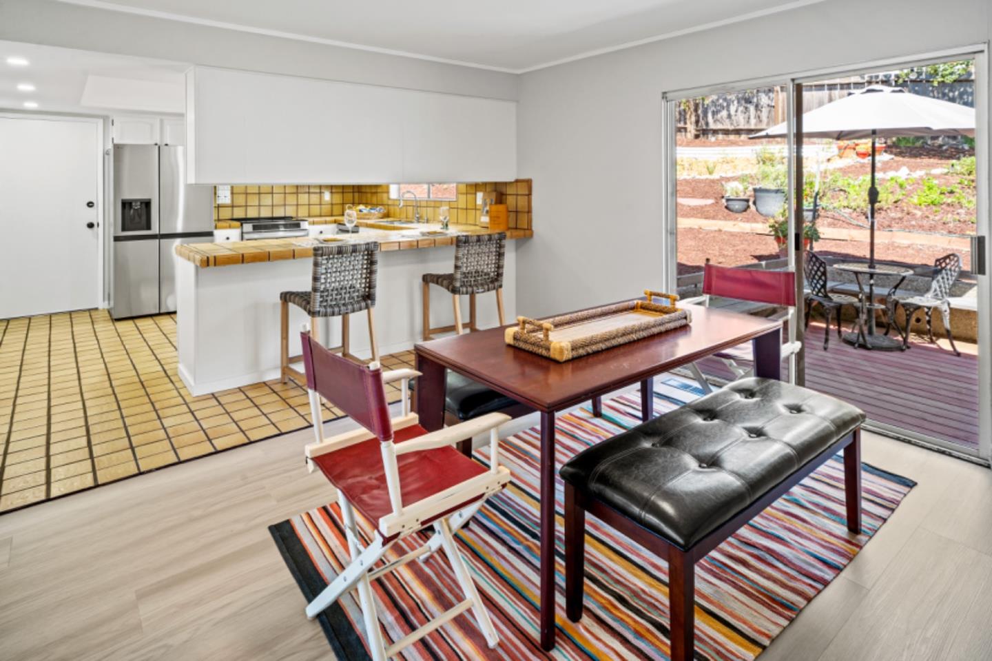 Detail Gallery Image 10 of 27 For 5 Stratford Pl, Monterey,  CA 93940 - 2 Beds | 2 Baths