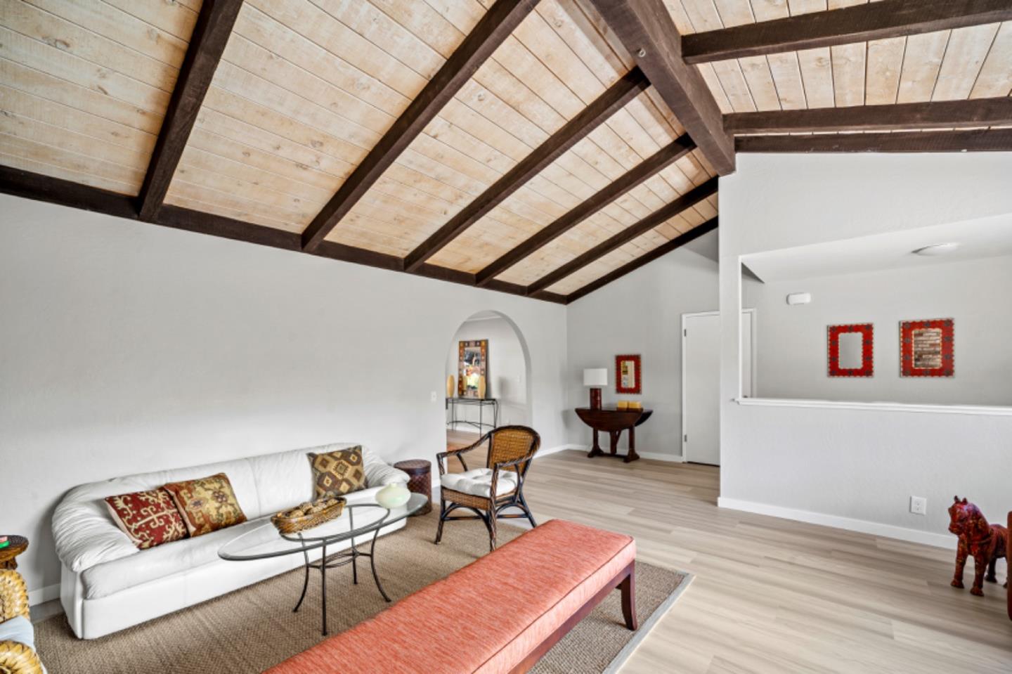 Detail Gallery Image 8 of 27 For 5 Stratford Pl, Monterey,  CA 93940 - 2 Beds | 2 Baths