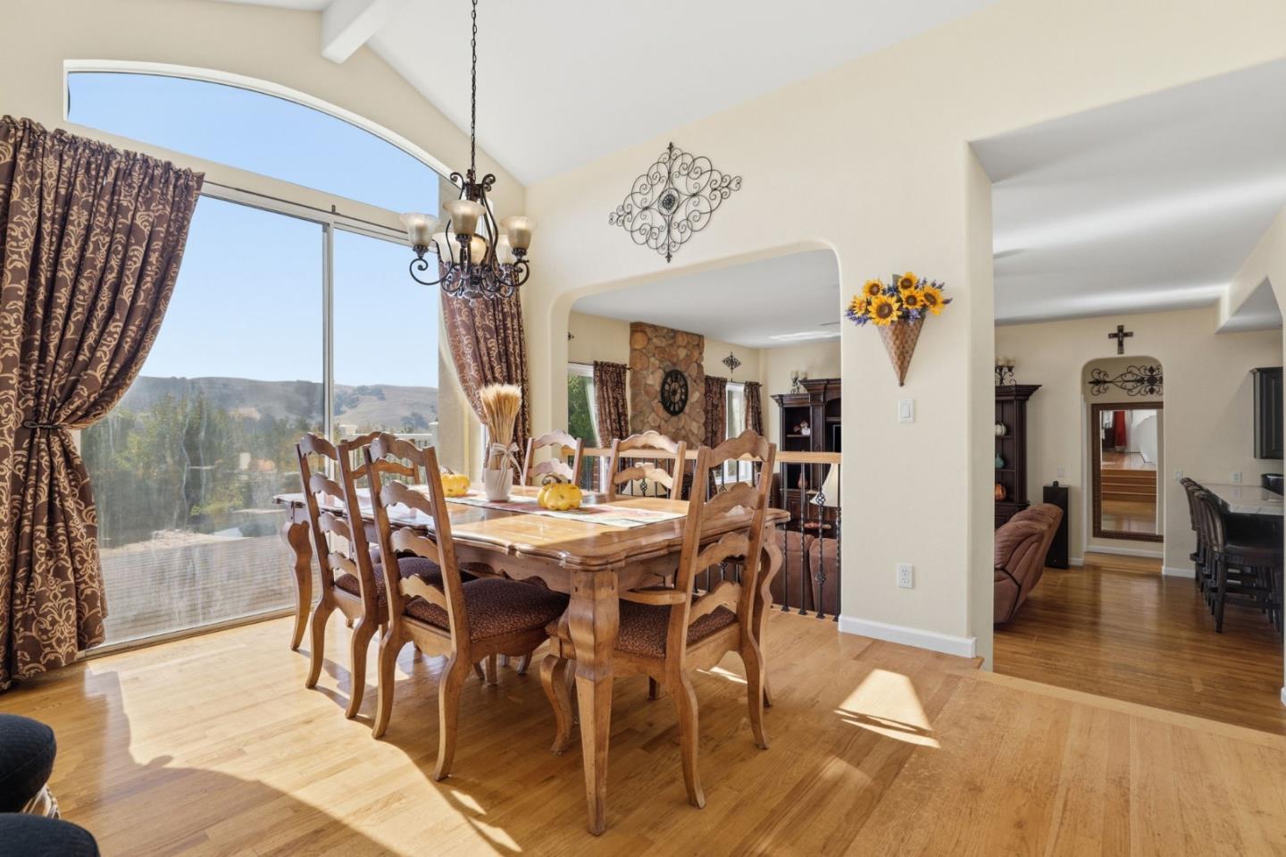 Detail Gallery Image 18 of 54 For 3603 Meadowlands Ln, San Jose,  CA 95135 - 4 Beds | 3 Baths