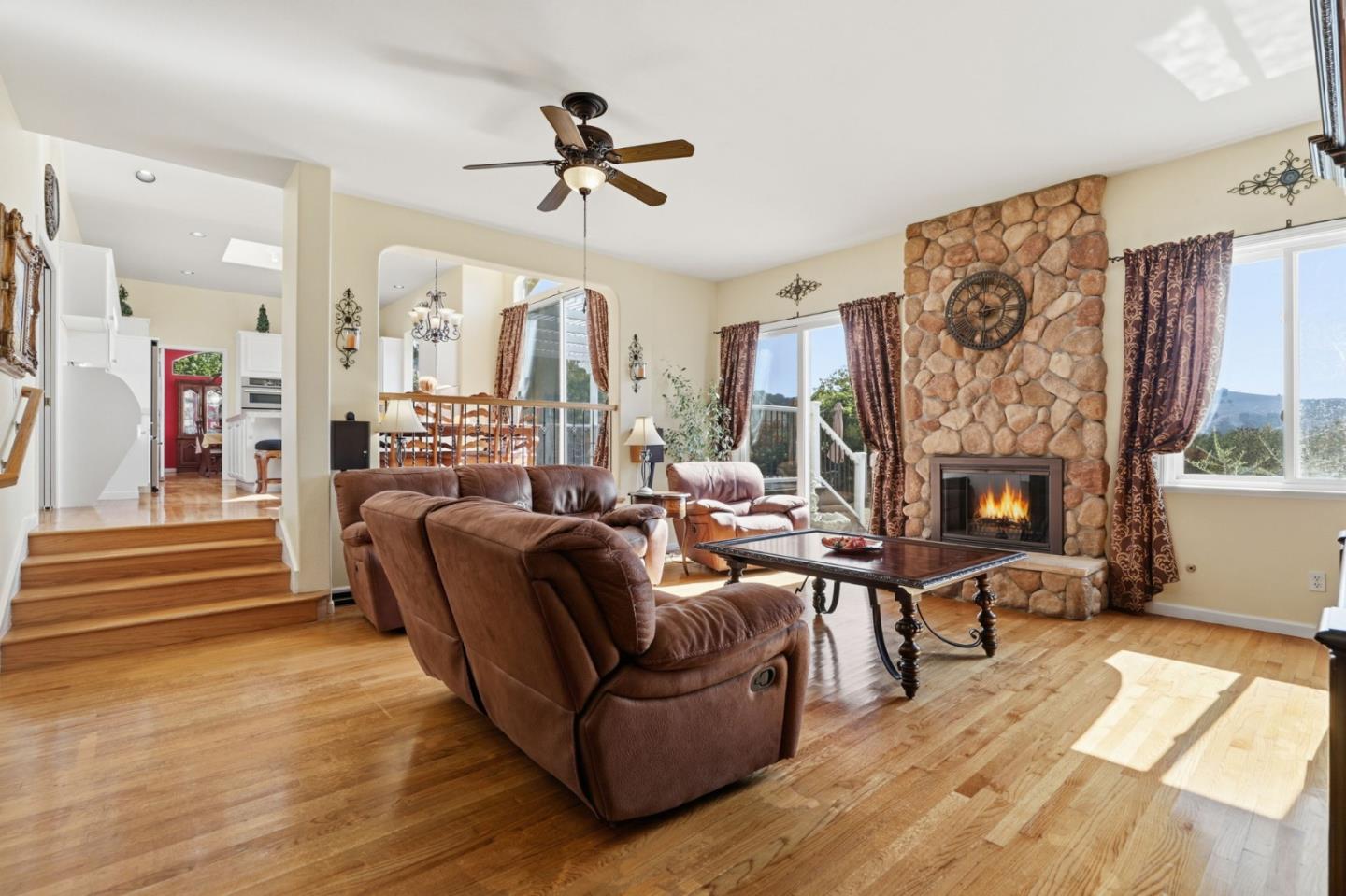 Detail Gallery Image 20 of 54 For 3603 Meadowlands Ln, San Jose,  CA 95135 - 4 Beds | 3 Baths