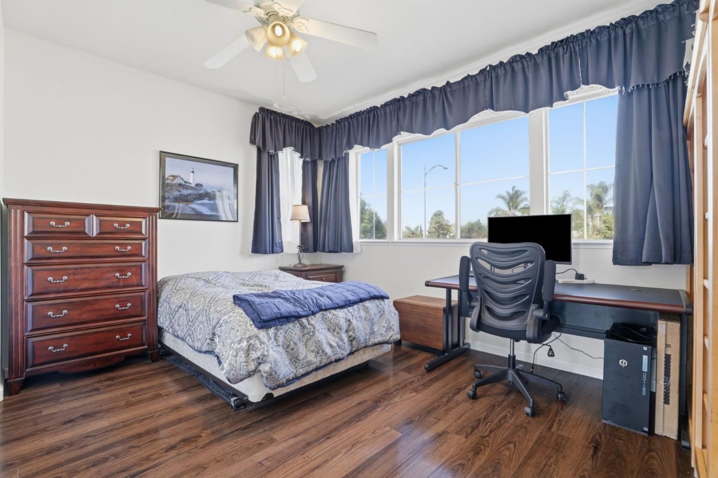 Detail Gallery Image 27 of 54 For 3603 Meadowlands Ln, San Jose,  CA 95135 - 4 Beds | 3 Baths