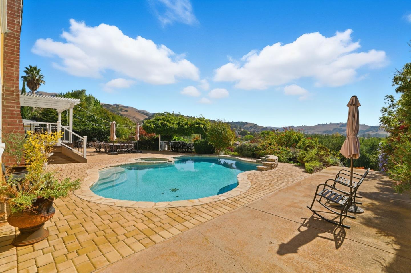 Detail Gallery Image 41 of 54 For 3603 Meadowlands Ln, San Jose,  CA 95135 - 4 Beds | 3 Baths