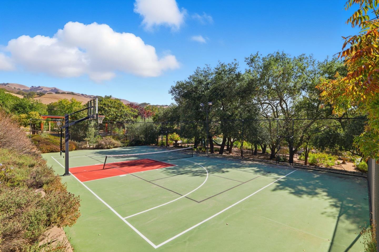 Detail Gallery Image 52 of 54 For 3603 Meadowlands Ln, San Jose,  CA 95135 - 4 Beds | 3 Baths