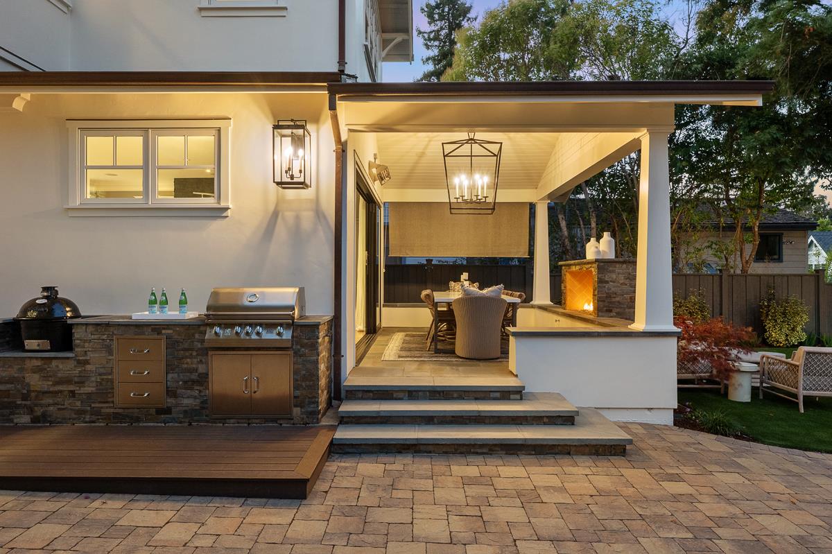 Detail Gallery Image 31 of 34 For 712 Newhall Rd, Burlingame,  CA 94010 - 4 Beds | 4/1 Baths