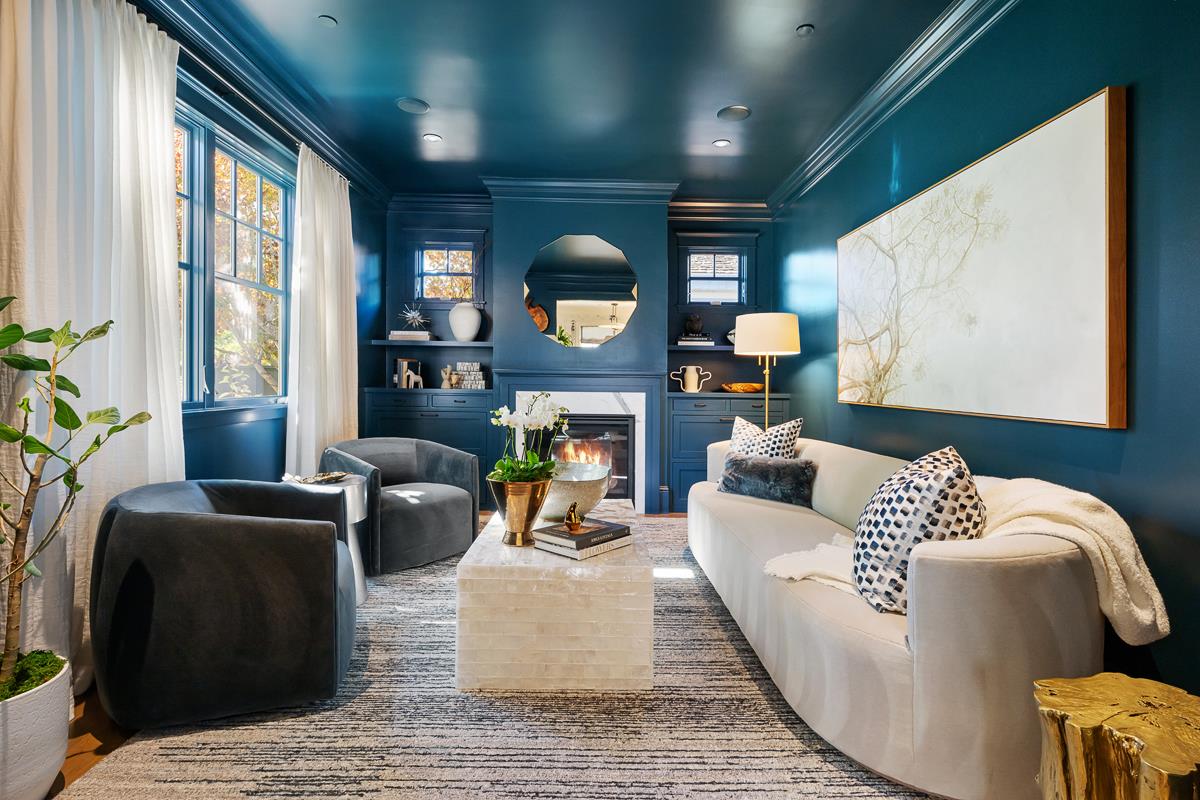 Detail Gallery Image 5 of 34 For 712 Newhall Rd, Burlingame,  CA 94010 - 4 Beds | 4/1 Baths