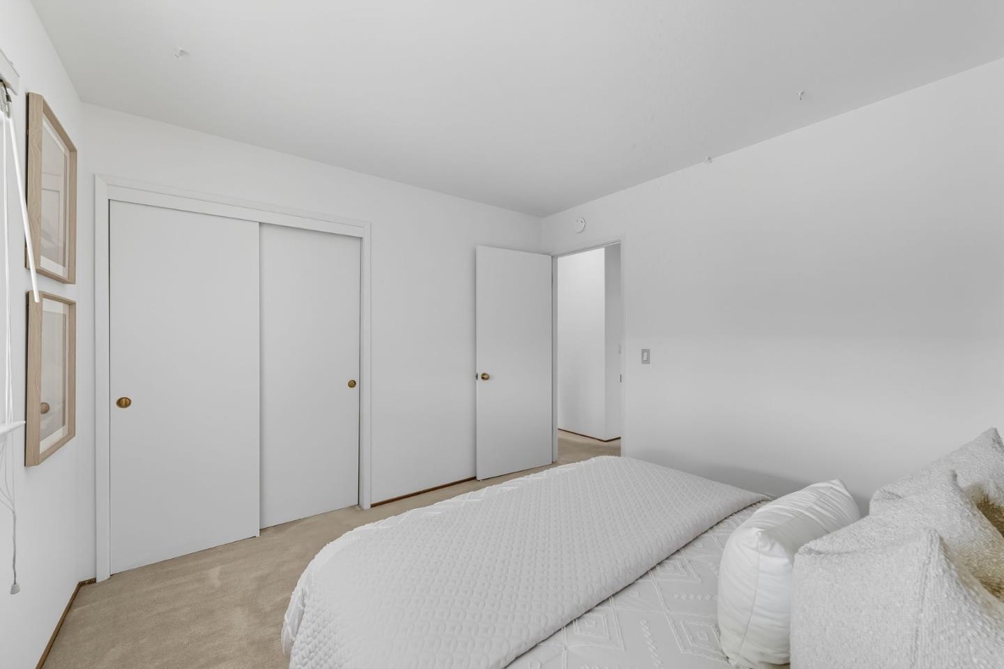Detail Gallery Image 20 of 38 For 1547 Klamath Dr, Sunnyvale,  CA 94087 - 4 Beds | 2 Baths
