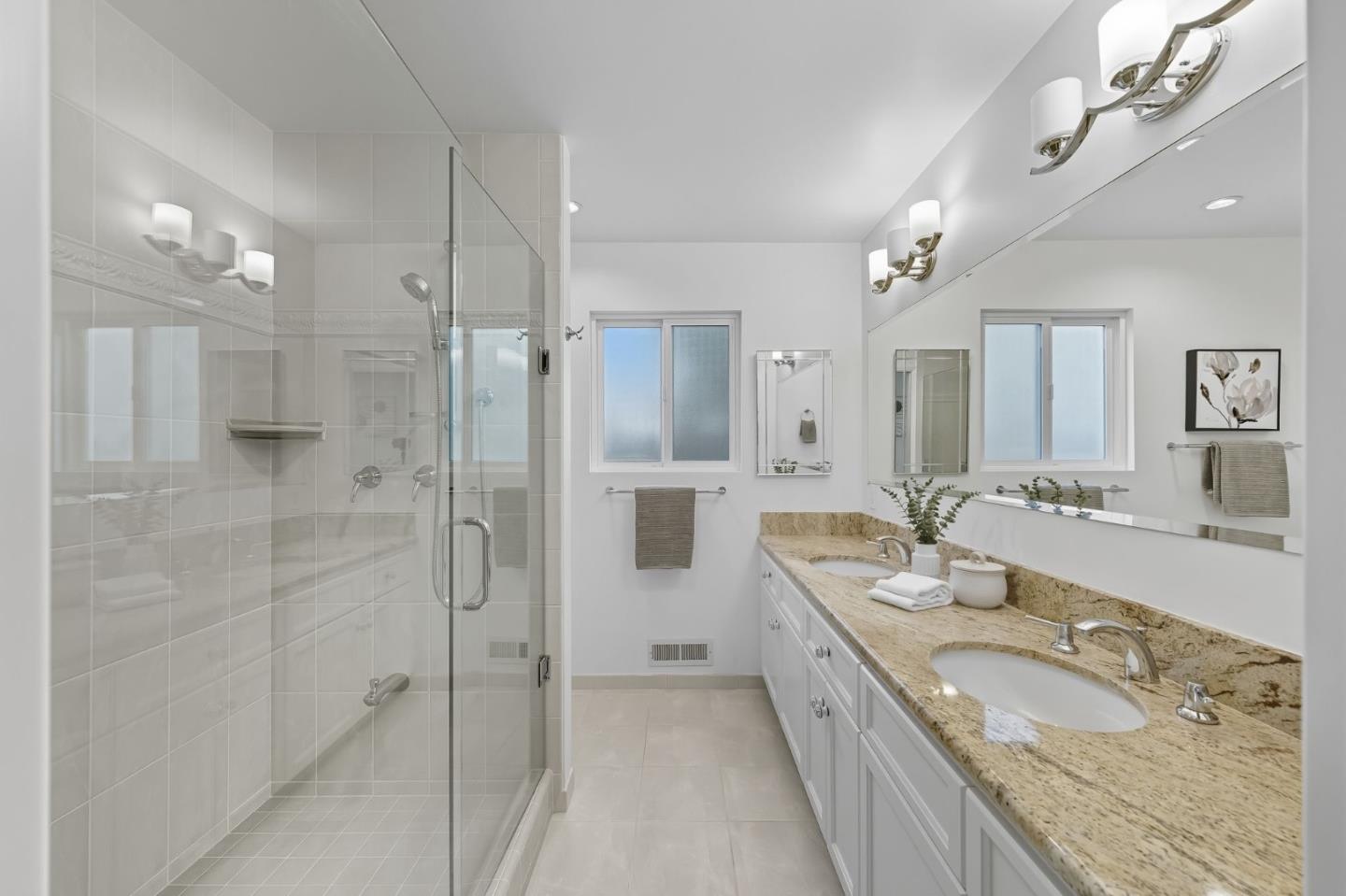 Detail Gallery Image 29 of 38 For 1547 Klamath Dr, Sunnyvale,  CA 94087 - 4 Beds | 2 Baths