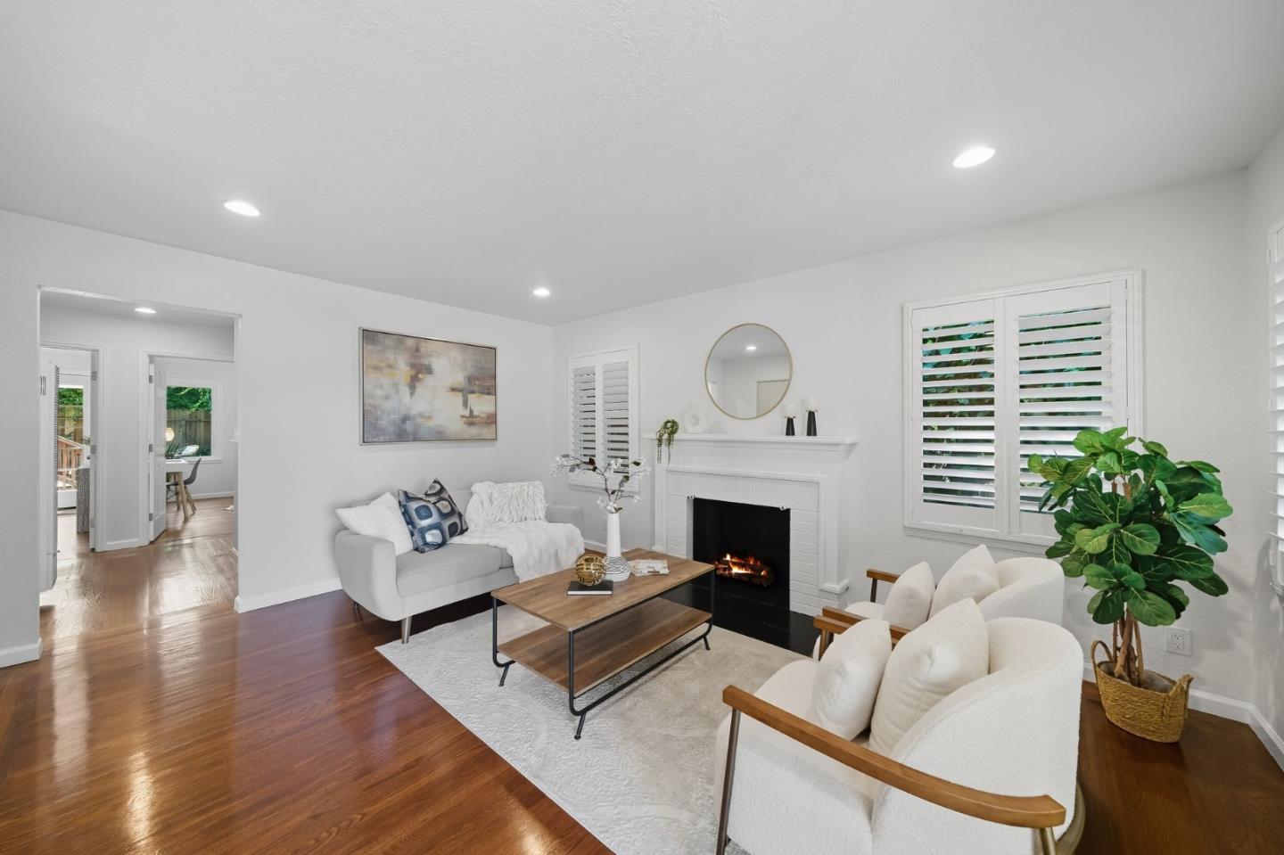 Detail Gallery Image 3 of 39 For 335 Park St, Redwood City,  CA 94061 - 4 Beds | 3 Baths