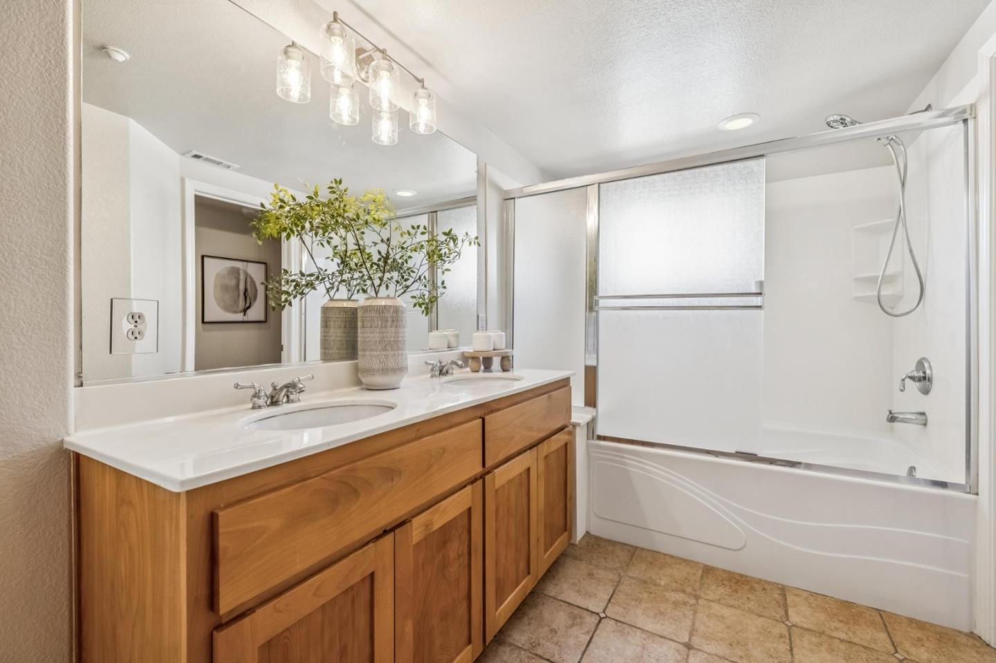 Detail Gallery Image 20 of 54 For 1405 Allegado Aly, San Jose,  CA 95128 - 3 Beds | 2 Baths