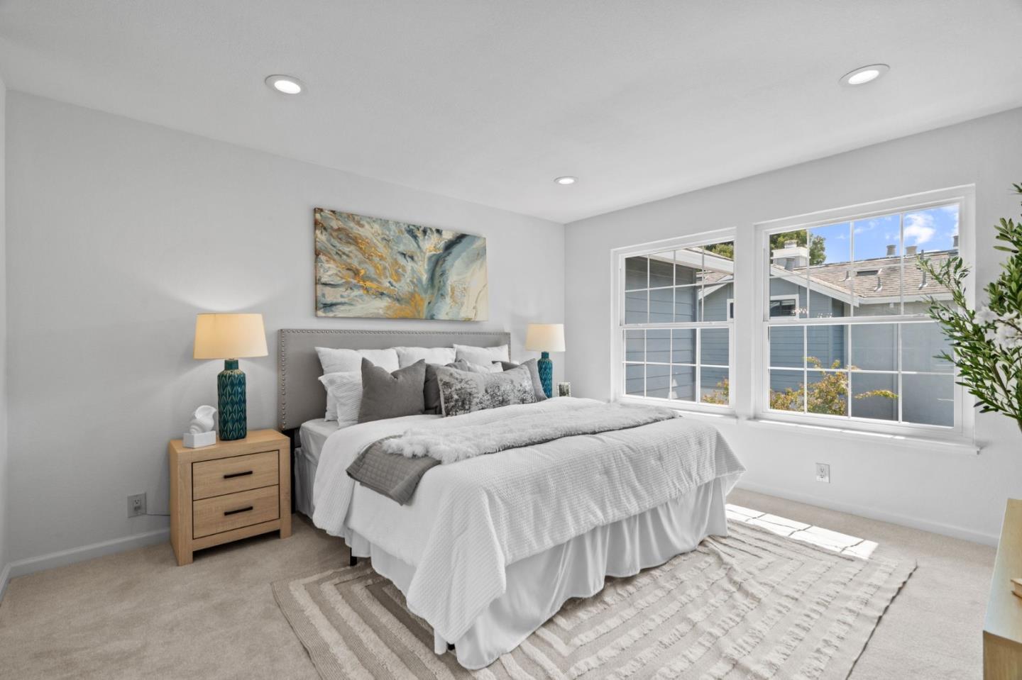 Detail Gallery Image 10 of 24 For 1928 Vista Cay, San Mateo,  CA 94404 - 2 Beds | 2 Baths